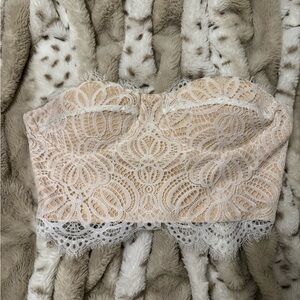 Strapless lacy bralette going out top